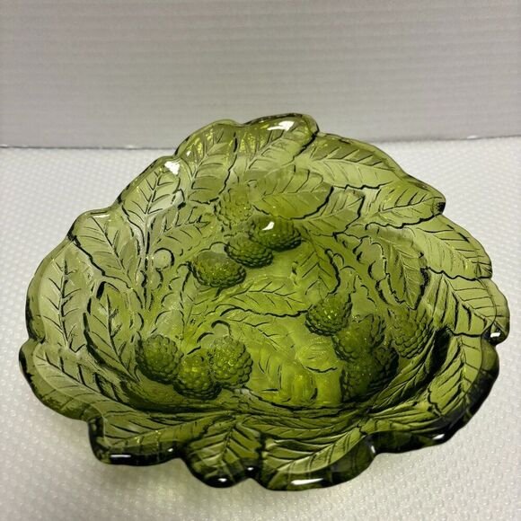 Indiana Glass Loganberry 606 Green Candy Bowl, Embossed Leaves and Berries - Picture 1 of 4